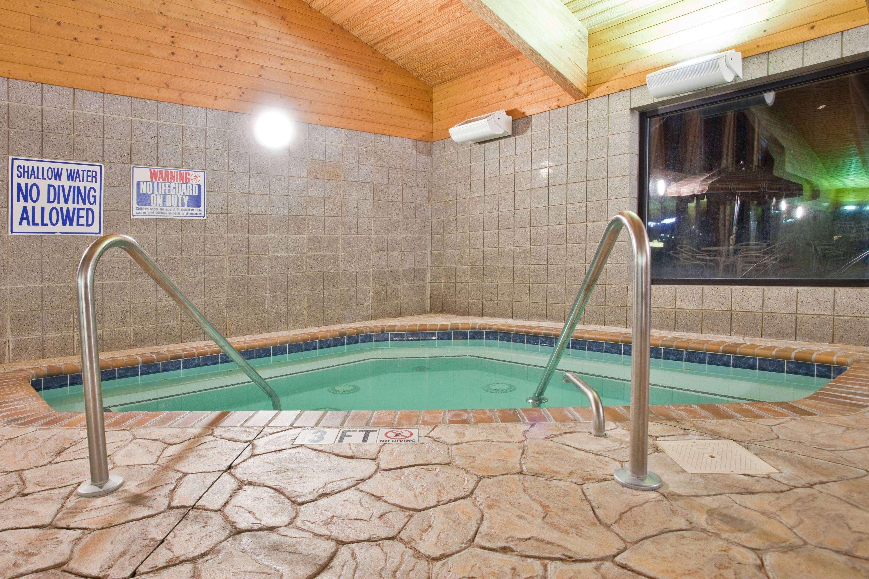 アメリクイン バイ ウィンダム ボイリング スプリングス ニア ガードナー ウェブ ユニバーシティ Boiling Springs エクステリア 写真